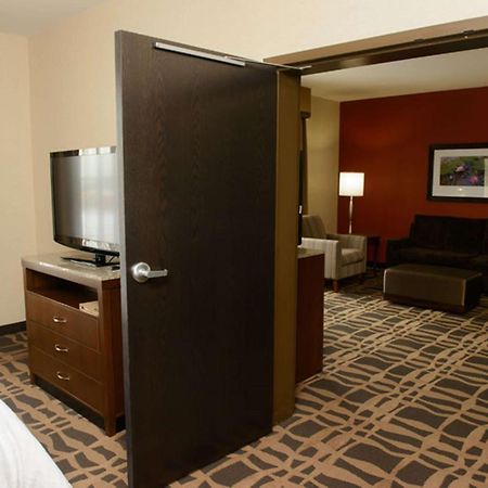 Hilton Garden Inn Dayton South - Austin Landing Springboro Bagian luar foto