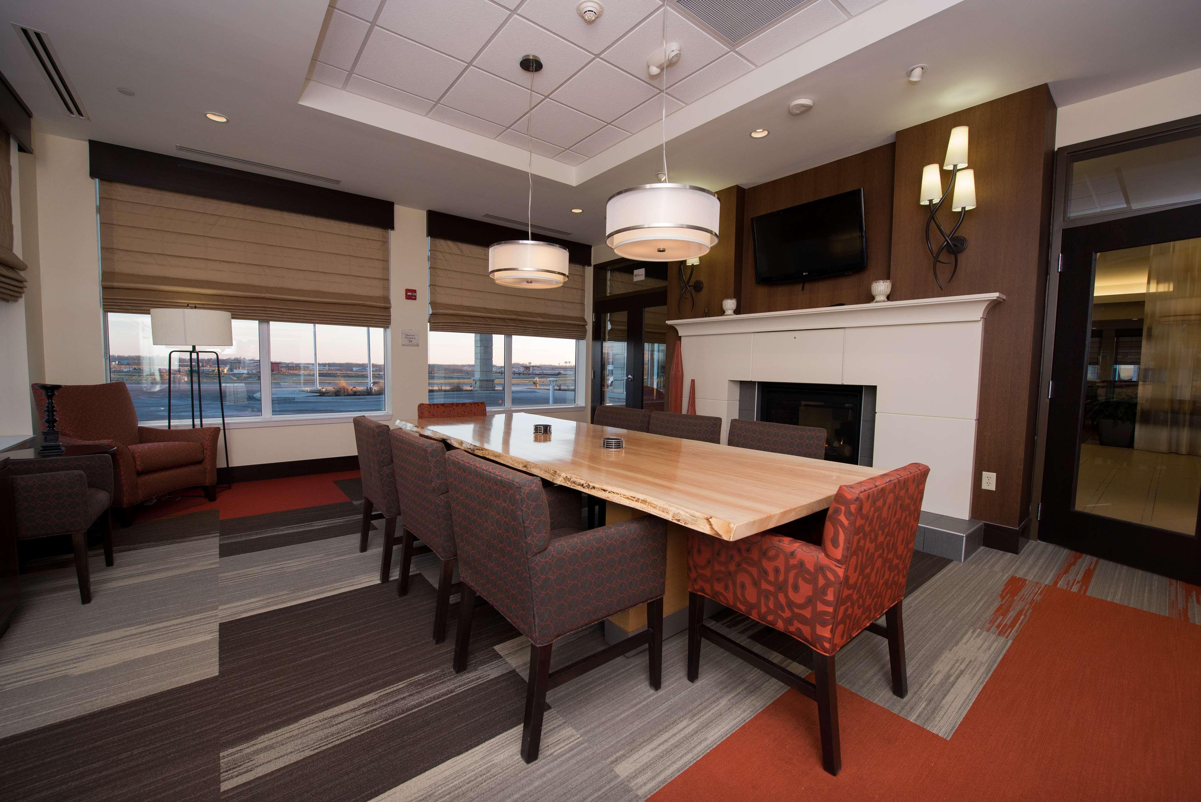 Hilton Garden Inn Dayton South - Austin Landing Springboro Bagian luar foto
