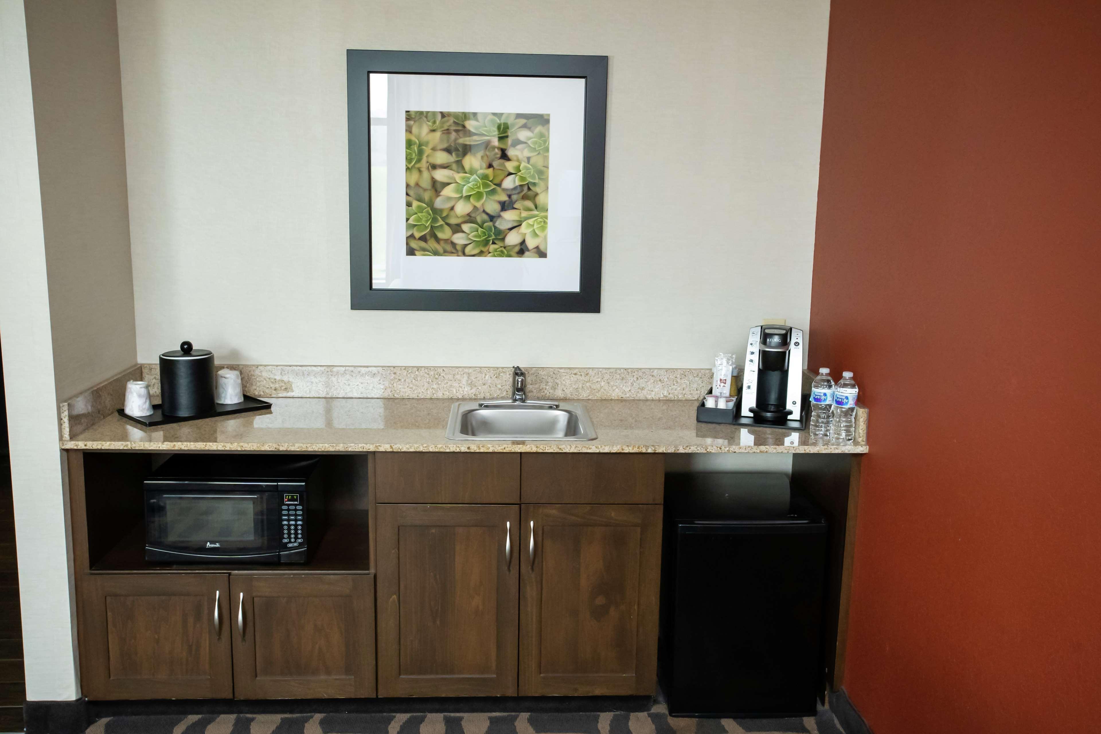 Hilton Garden Inn Dayton South - Austin Landing Springboro Bagian luar foto