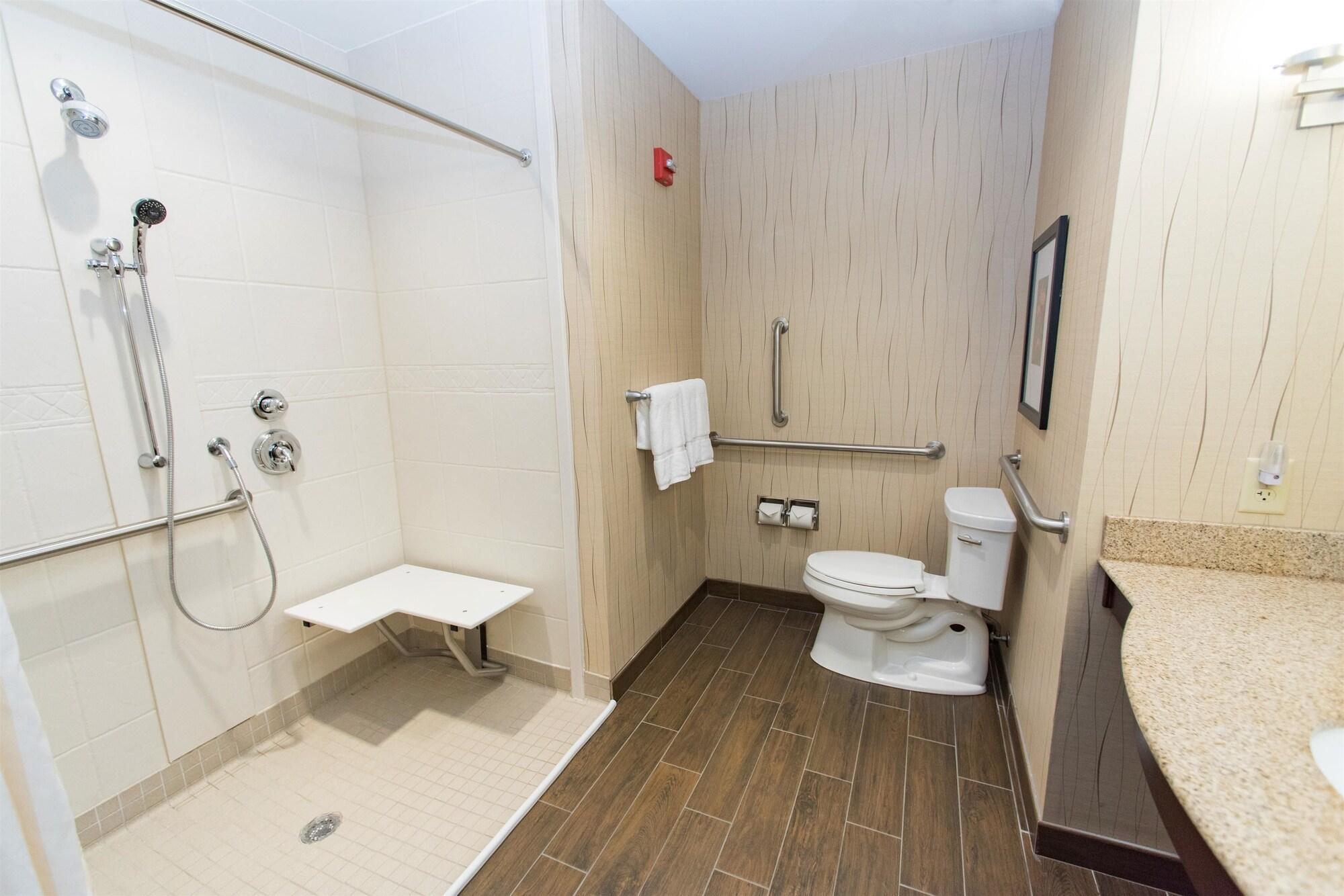 Hilton Garden Inn Dayton South - Austin Landing Springboro Bagian luar foto