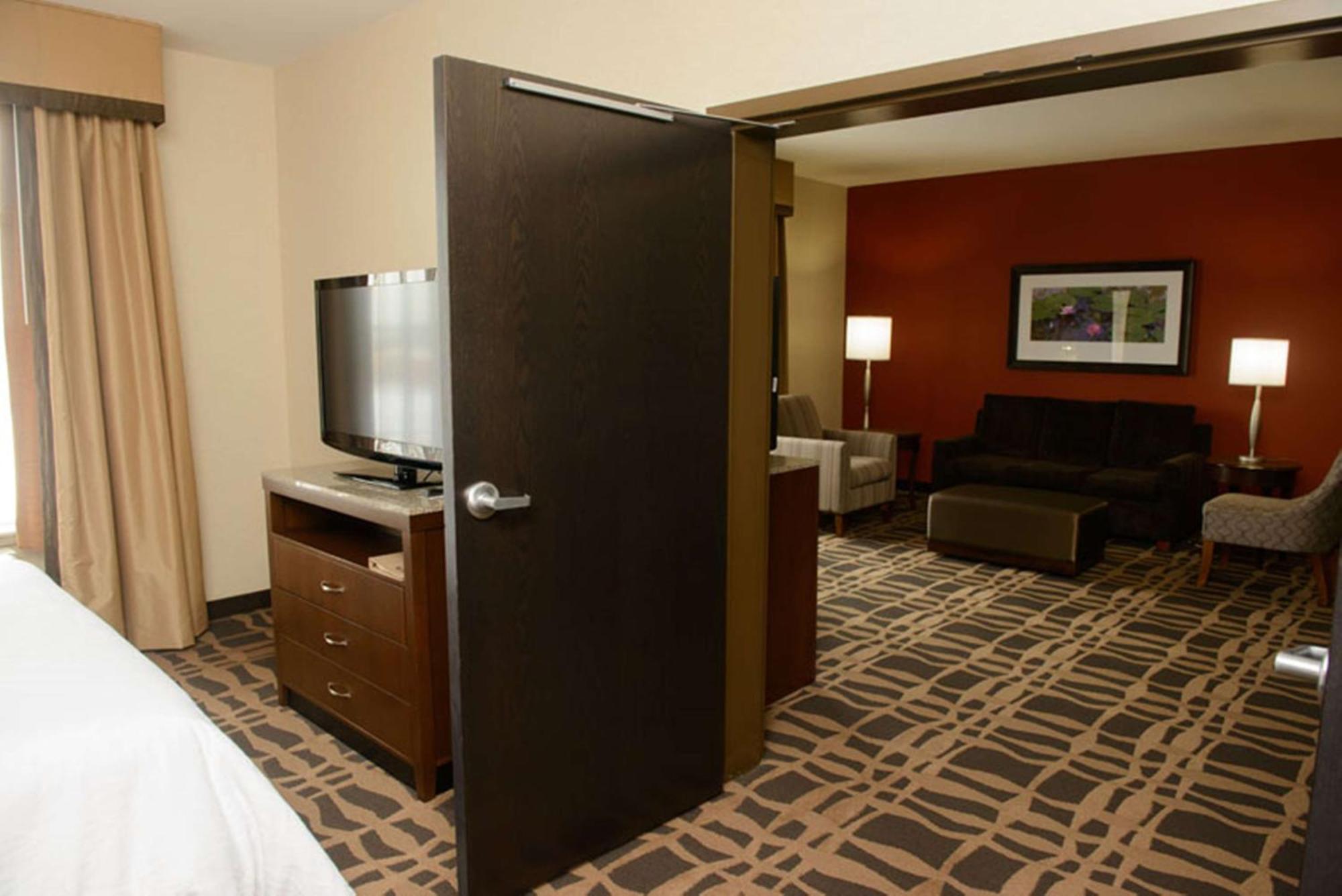 Hilton Garden Inn Dayton South - Austin Landing Springboro Bagian luar foto